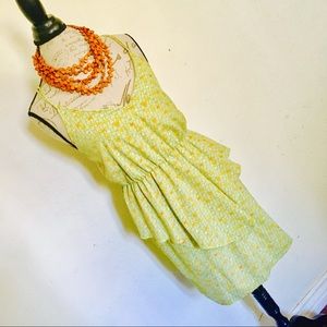 *LIKE NEW* CUTE RETRO PRINT STRAPPY DRESS*